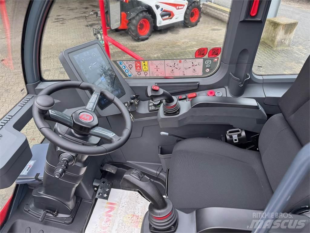 Magni RTH 6.26 伸縮臂操作車