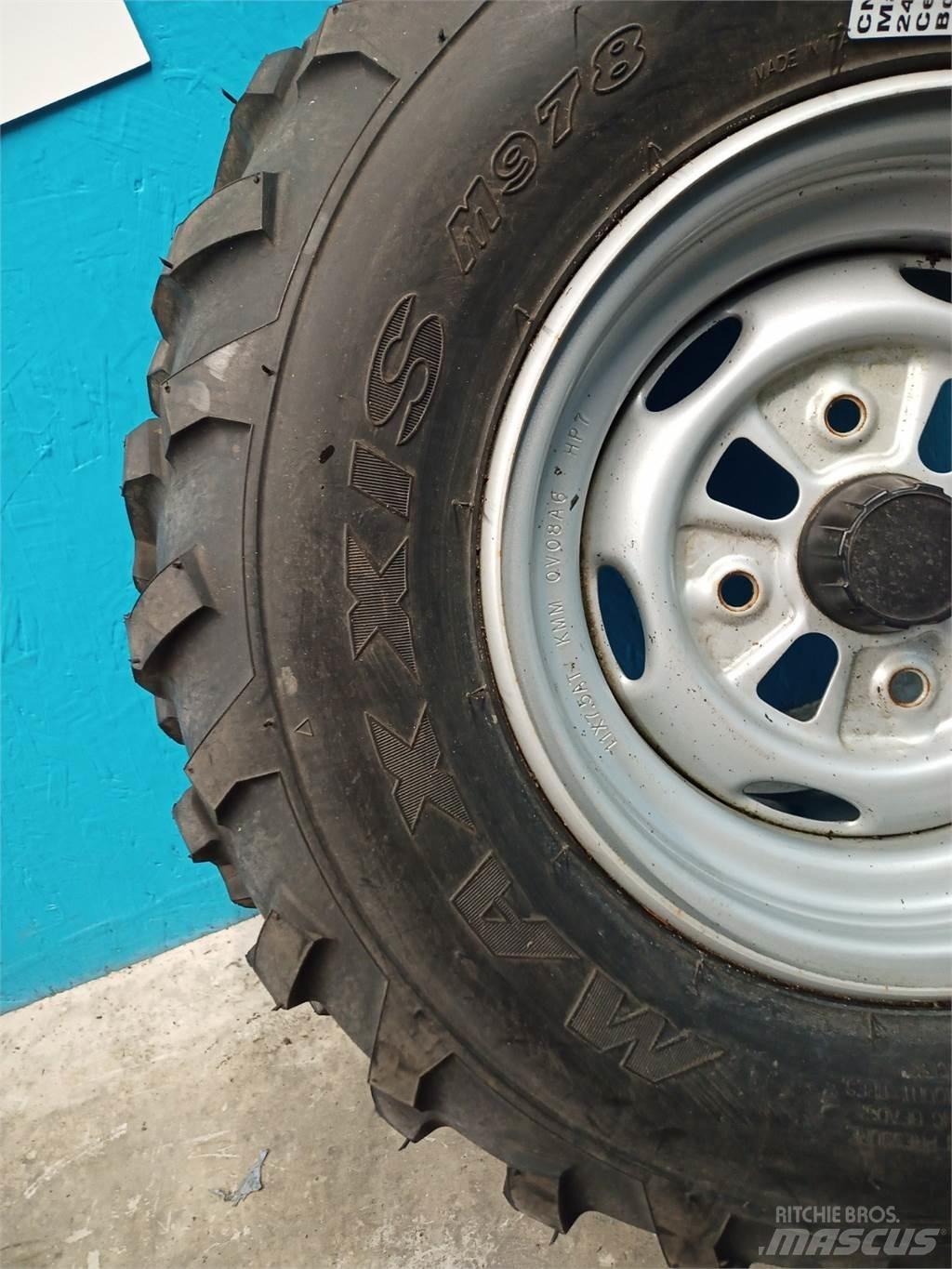  11 24x10-11 輪胎、車輪和輪圈
