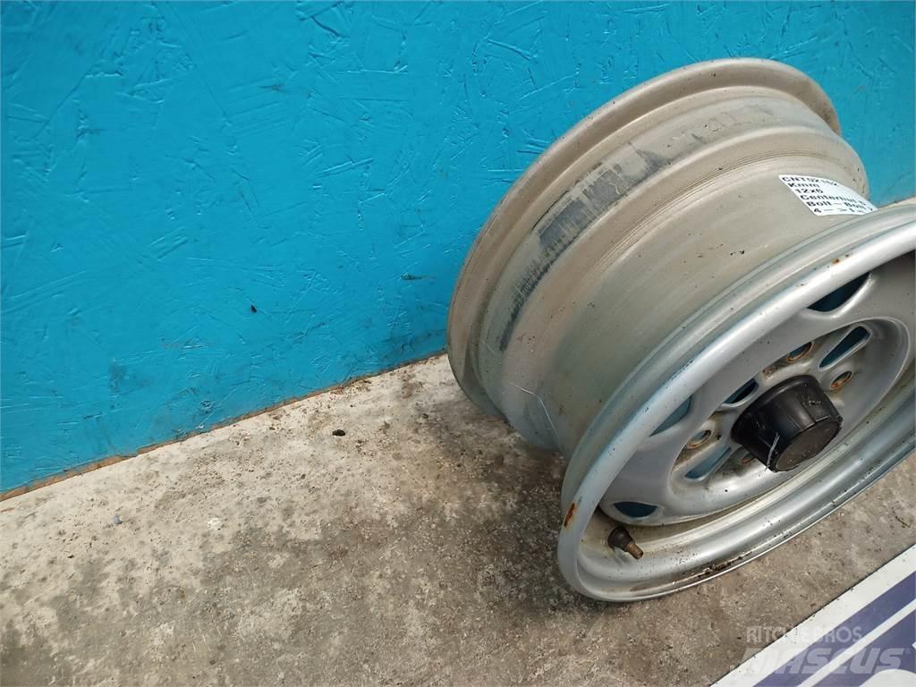  12 12x6.0AT 輪胎、車輪和輪圈