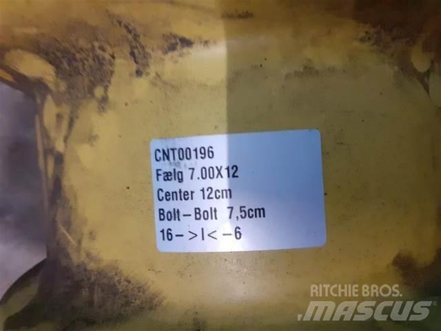  12'' 7.00x12 輪胎、車輪和輪圈