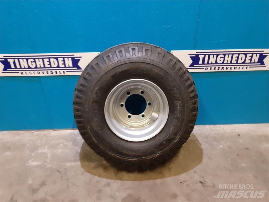  15.3 400/60-15.3 輪胎、車輪和輪圈