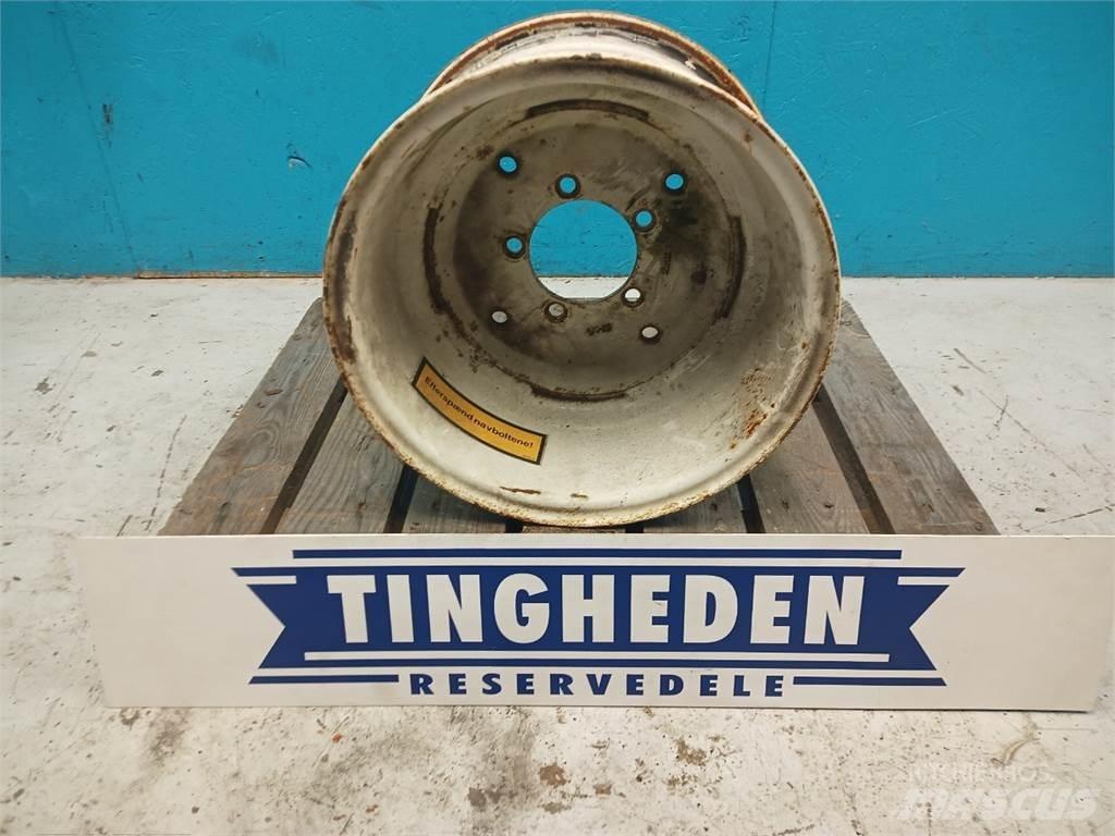  15 9X15 輪胎、車輪和輪圈