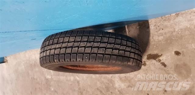  16 195/75R16 輪胎、車輪和輪圈