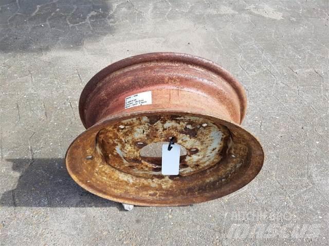  16 5.50FX16 輪胎、車輪和輪圈
