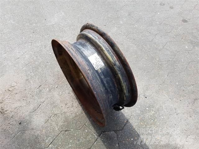  16 5.50FX16 輪胎、車輪和輪圈