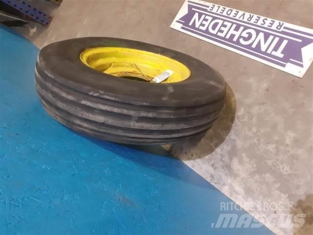  16 7.50-16 輪胎、車輪和輪圈