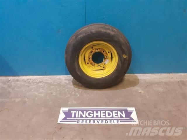  16 7.50-16 輪胎、車輪和輪圈