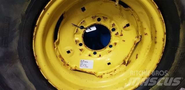 16 9.00R16 輪胎、車輪和輪圈