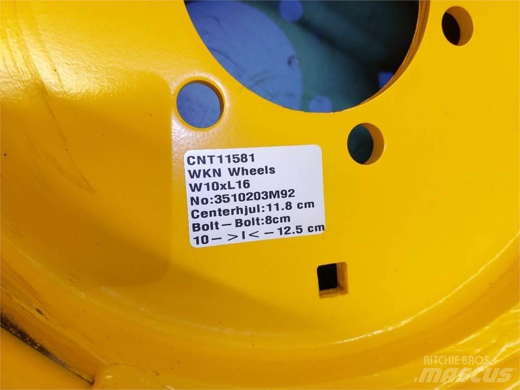  16 W10xL16 輪胎、車輪和輪圈