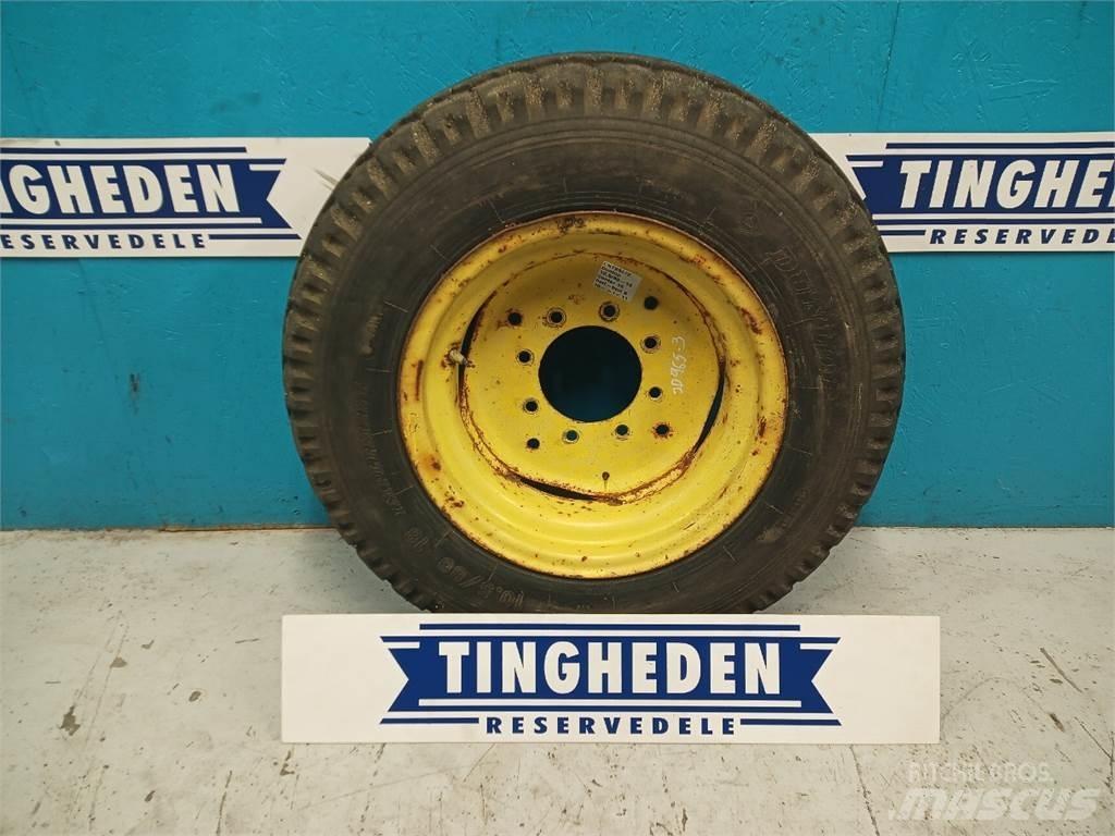  18 10.5/80-18 輪胎、車輪和輪圈