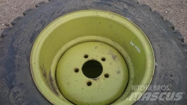 18 12.5/80-18 輪胎、車輪和輪圈