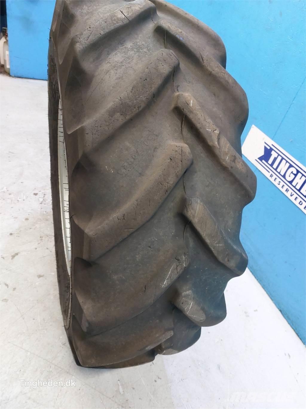  24 460/70R24 輪胎、車輪和輪圈