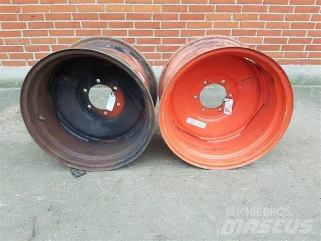 24 W15LX24 輪胎、車輪和輪圈