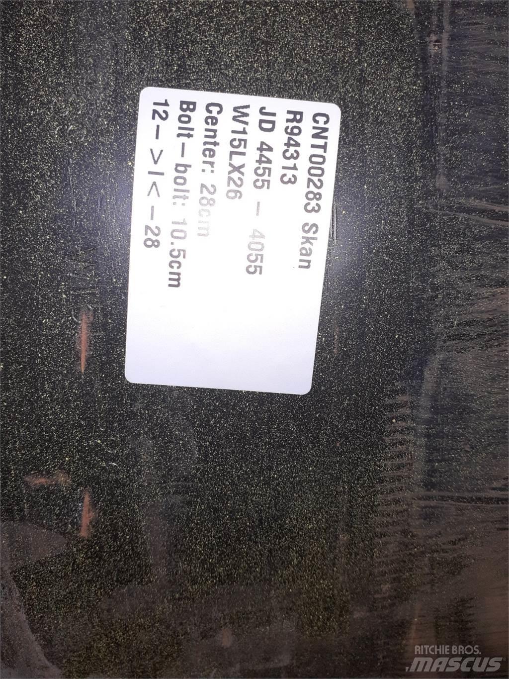  26 W15LX26 輪胎、車輪和輪圈