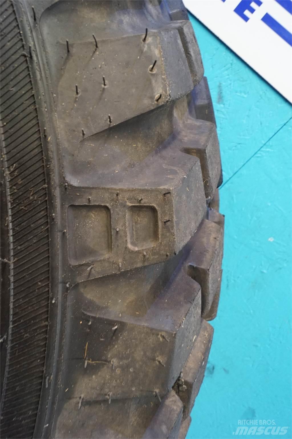  28 440/80R28 輪胎、車輪和輪圈