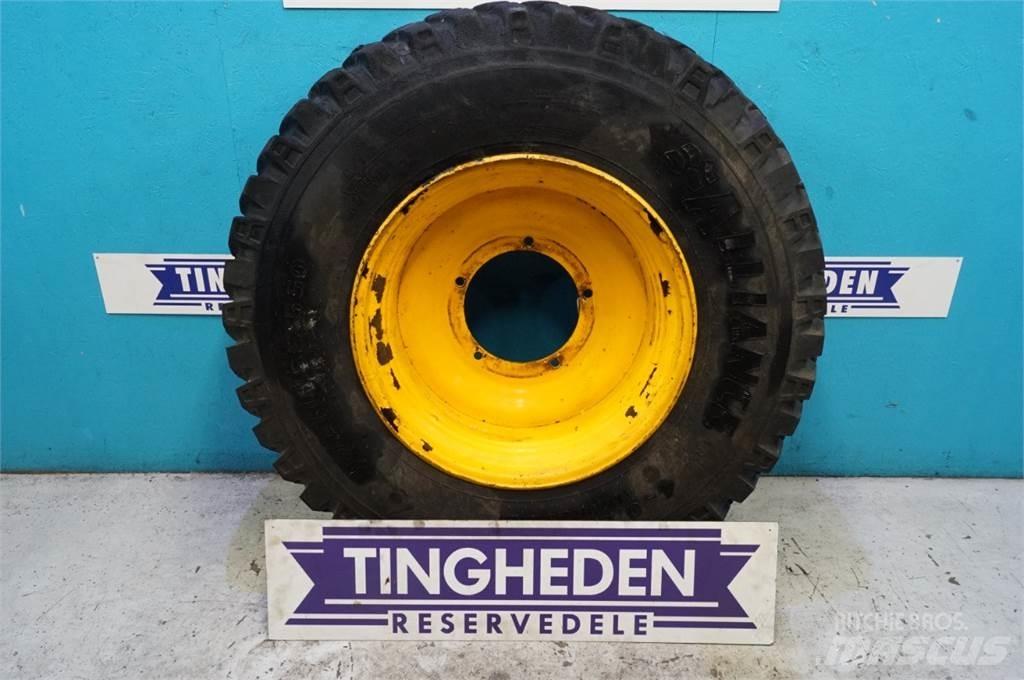  28 440/80R28 輪胎、車輪和輪圈
