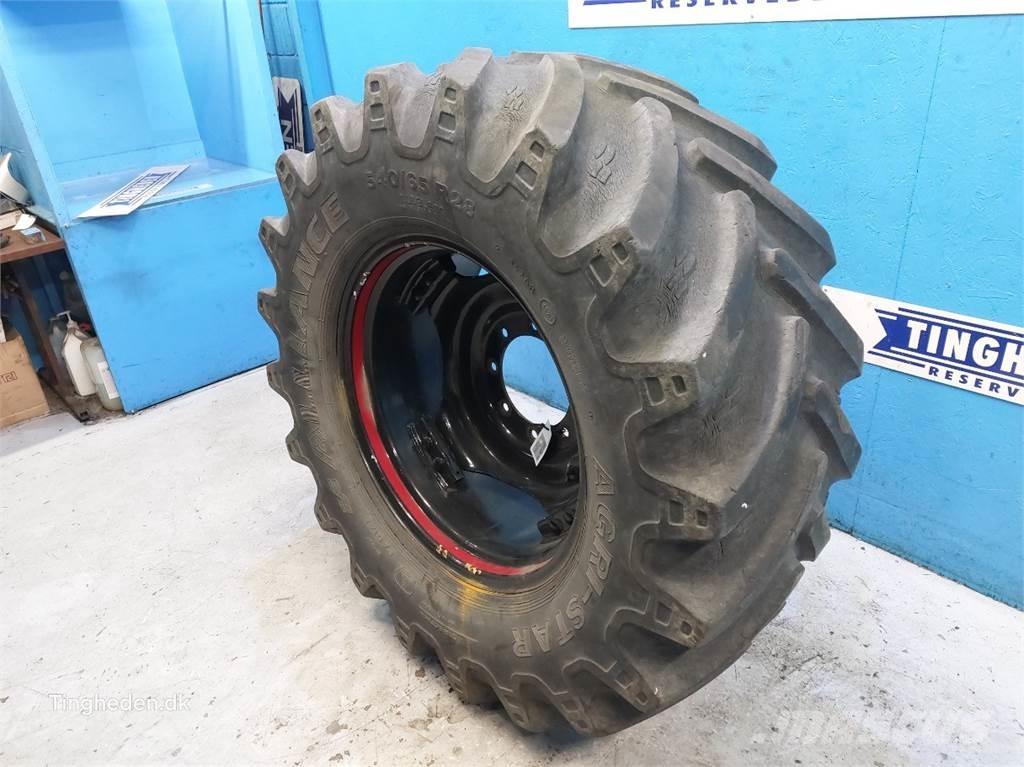  28 540/65-R28 輪胎、車輪和輪圈