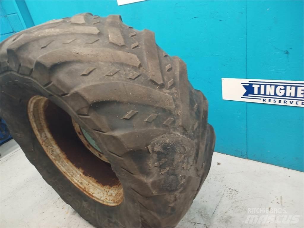  28 540/65R28 輪胎、車輪和輪圈