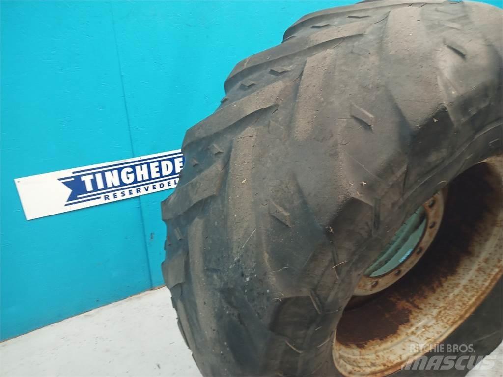  28 540/65R28 輪胎、車輪和輪圈