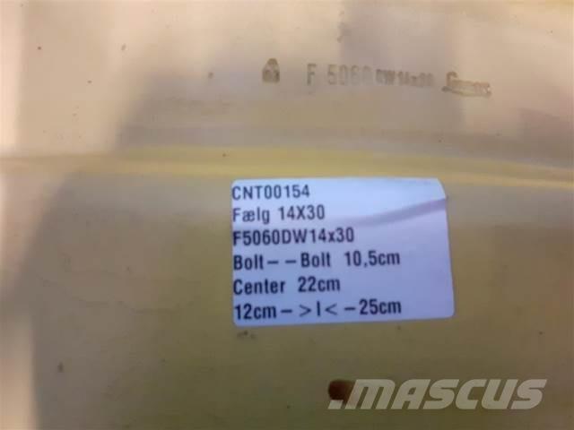  30'' 14X30 輪胎、車輪和輪圈