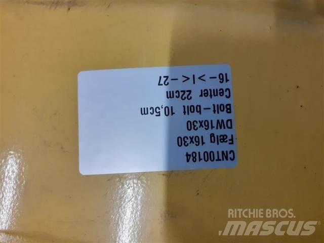  30'' 16X30 輪胎、車輪和輪圈