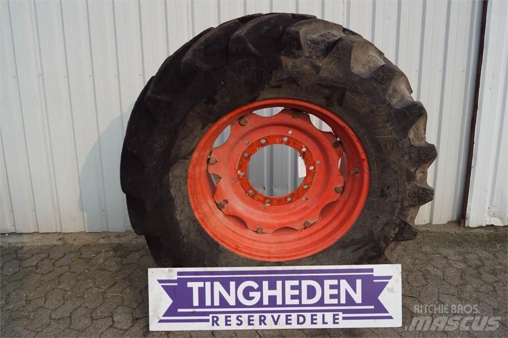  30 540/65R30 輪胎、車輪和輪圈