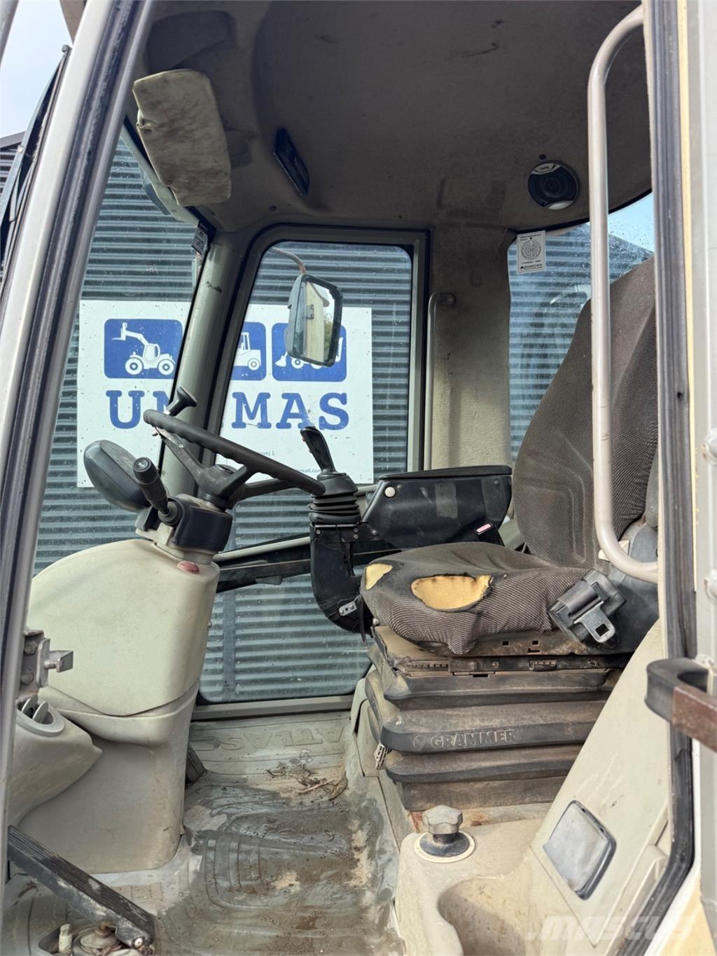 Atlas 65 輪胎式裝載機