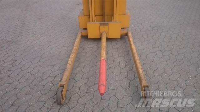 Baka el truck 手動堆積機