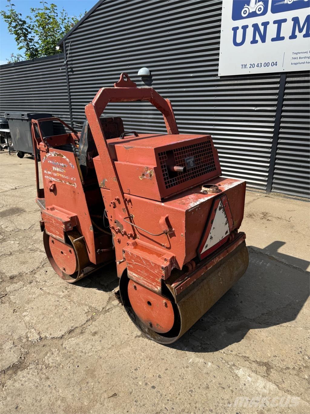 Bomag BW90 雙輪滾壓機