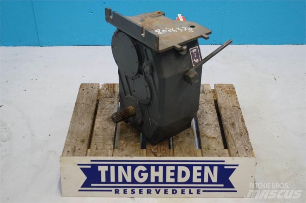 Brevi Fodervogn 混合餵料機
