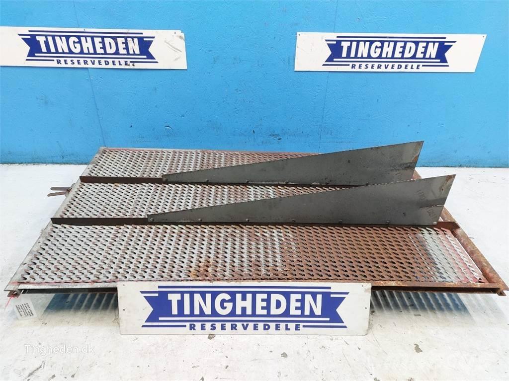 CASE 1620 砂鹽撒布機