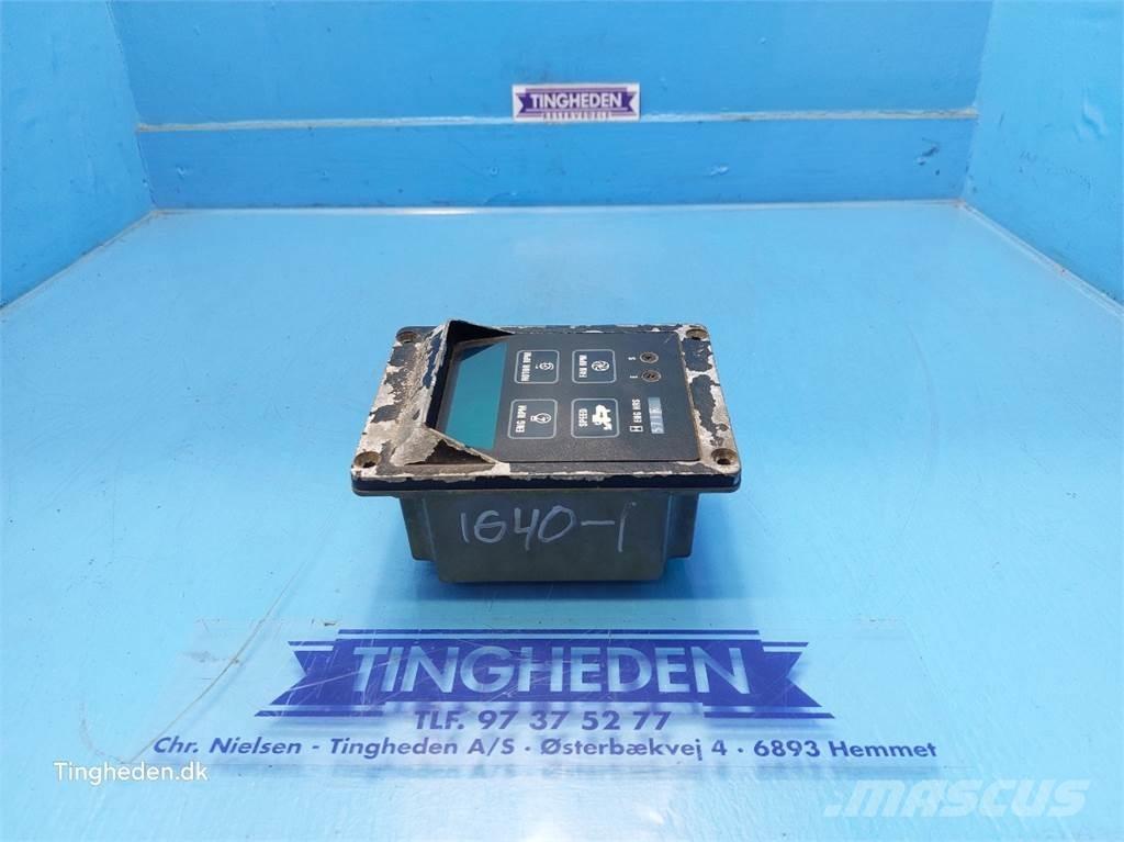 CASE 1640 電子設備