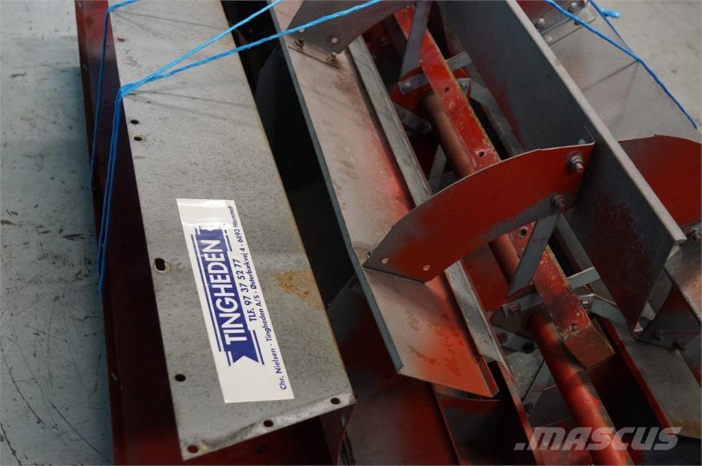 CASE 1680 砂鹽撒布機