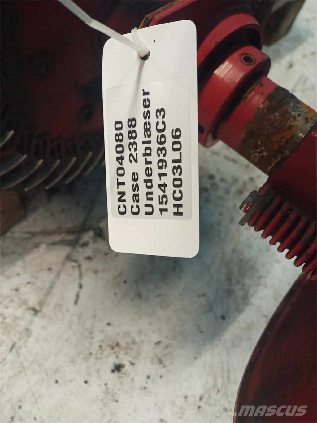 CASE 2388 砂鹽撒布機