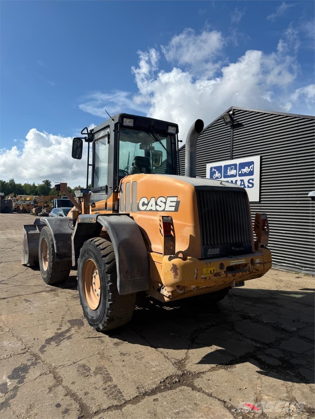 CASE 521D 輪胎式裝載機