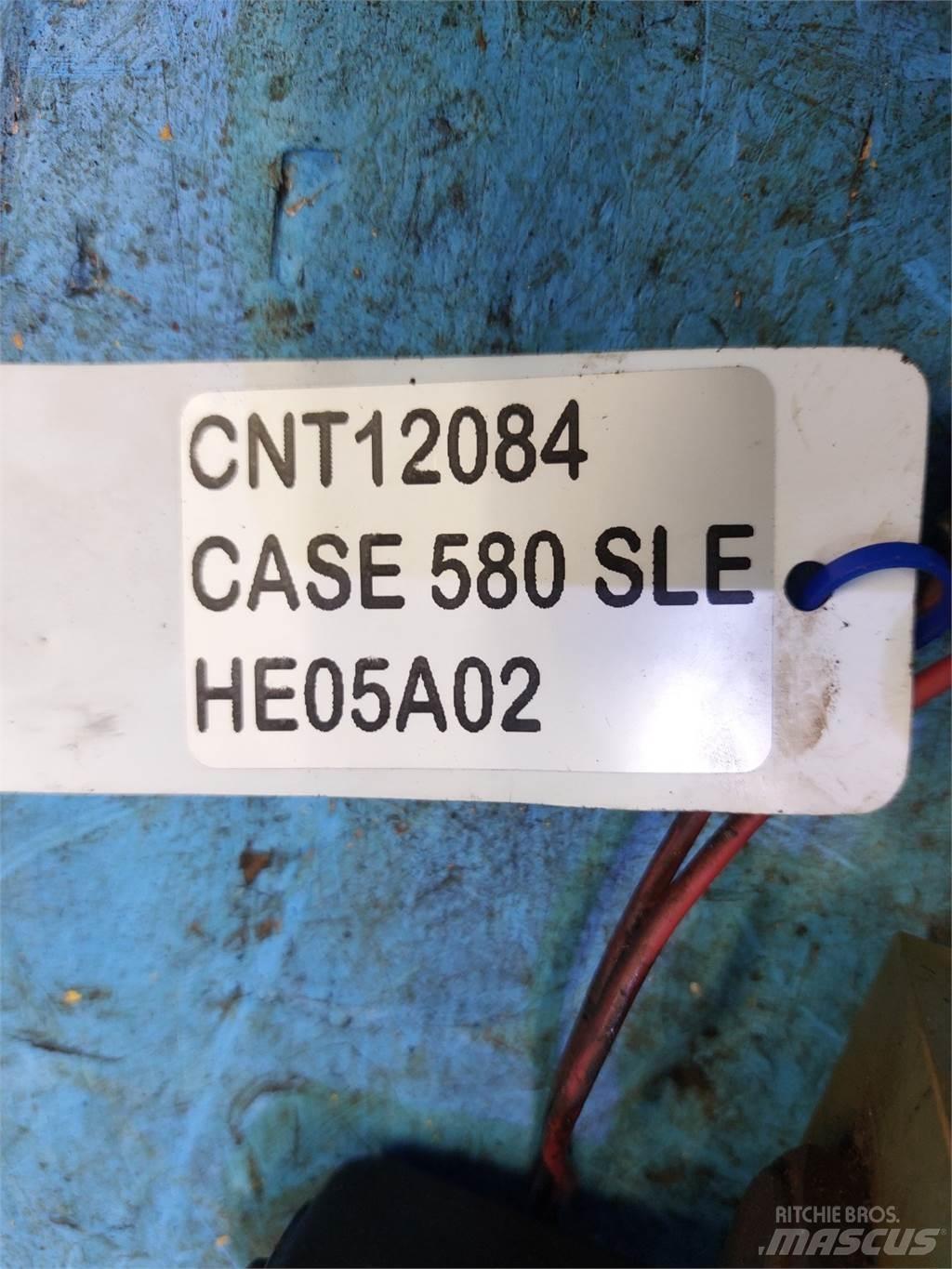 CASE 580 SLE 電子設備