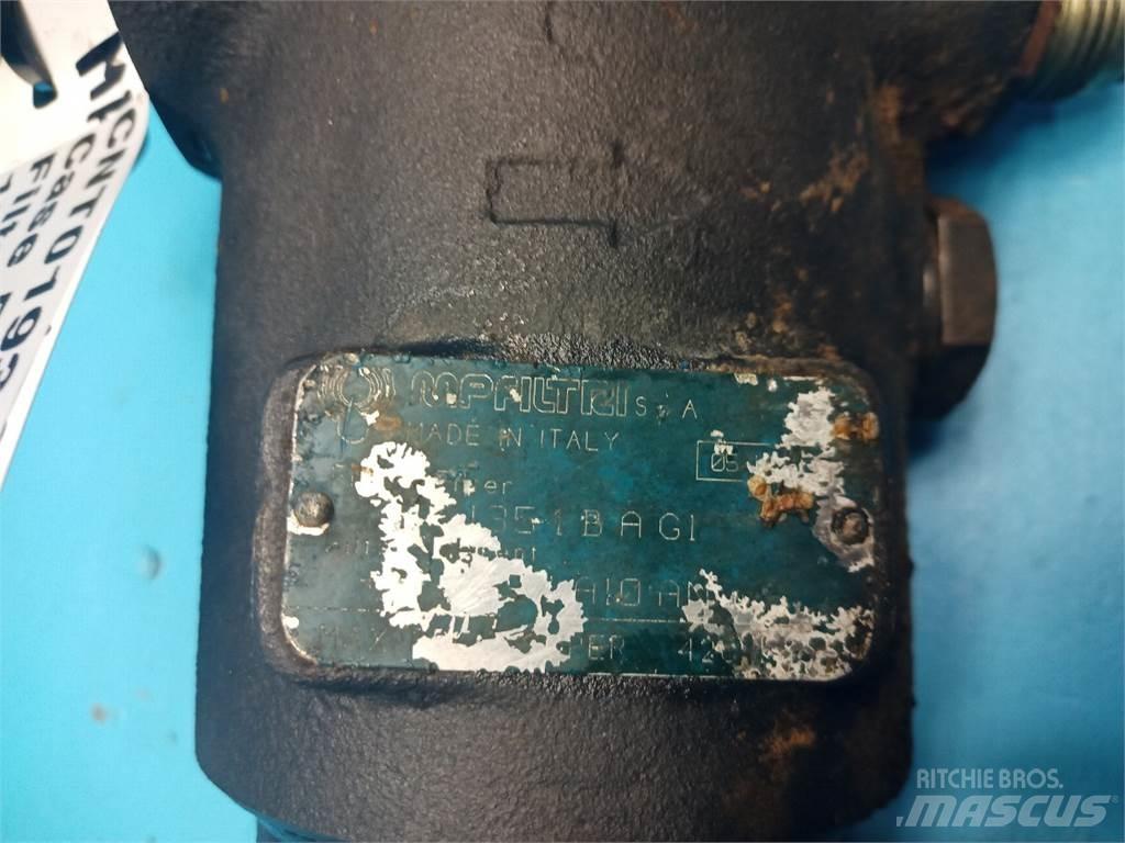 CASE 595 油壓