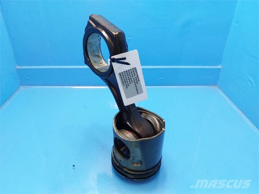 CASE 7010 引擎/發動機