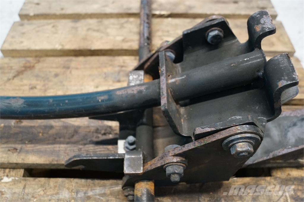 CASE 8010 砂鹽撒布機