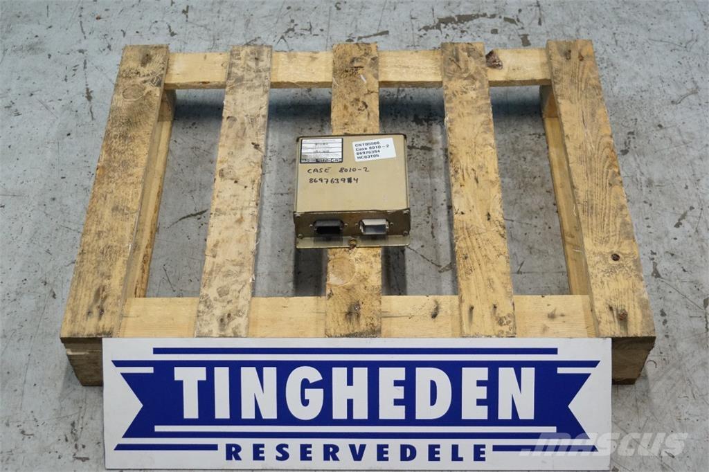 CASE 8010 電子設備