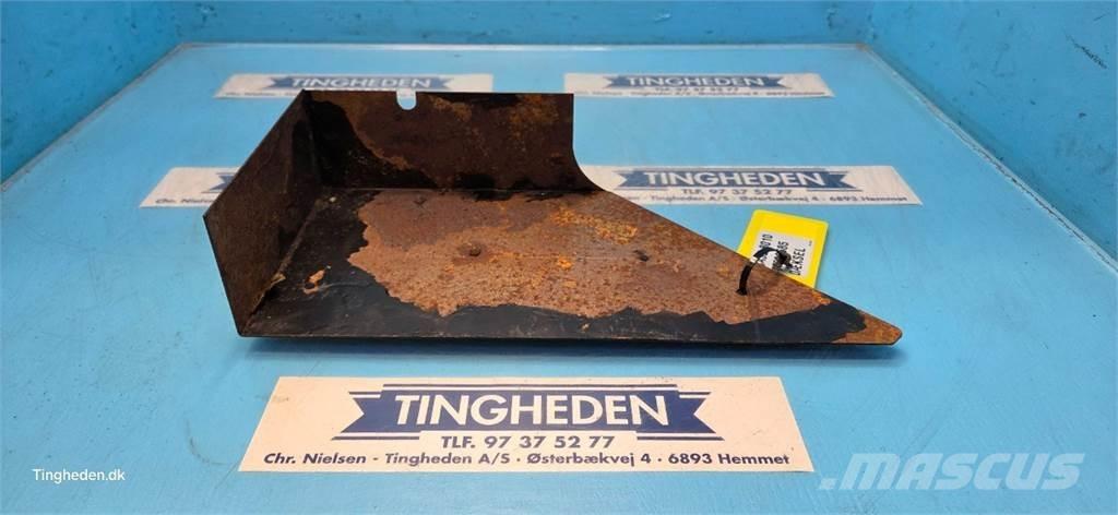 CASE 8010 電子設備