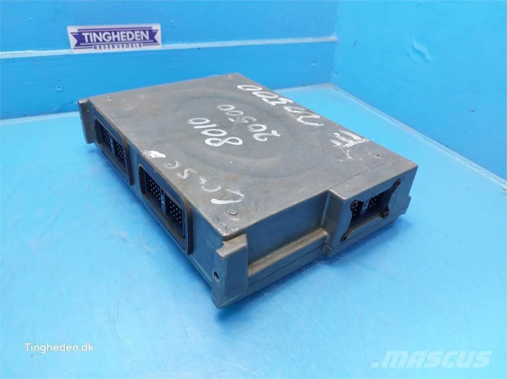 CASE 8010 AF 電子設備