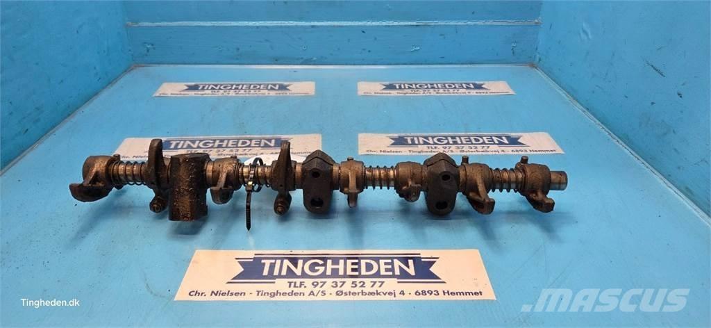 CASE 844S 引擎/發動機