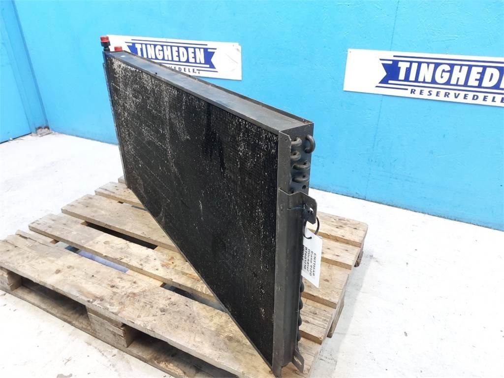 CASE 9120 散熱器/水箱