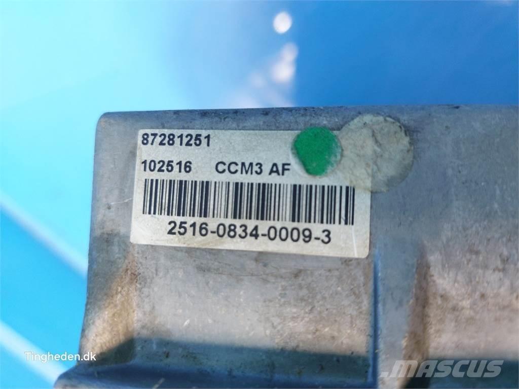 CASE 9120 電子設備