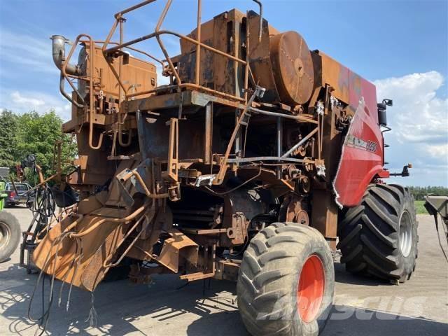 CASE 9230 聯合收穫機