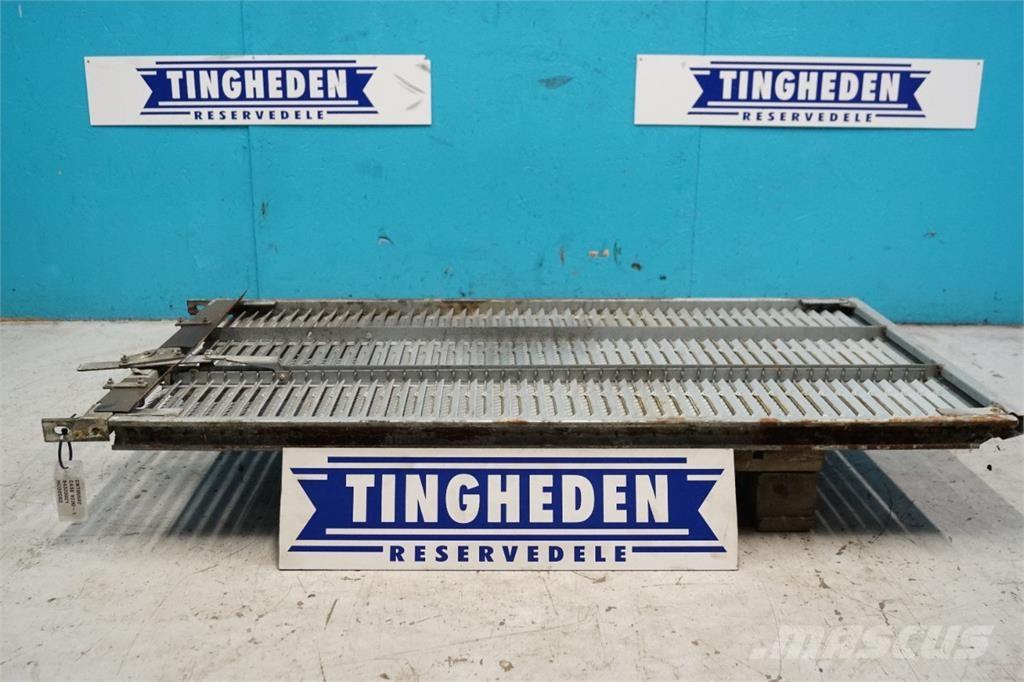 CASE 9230 砂鹽撒布機