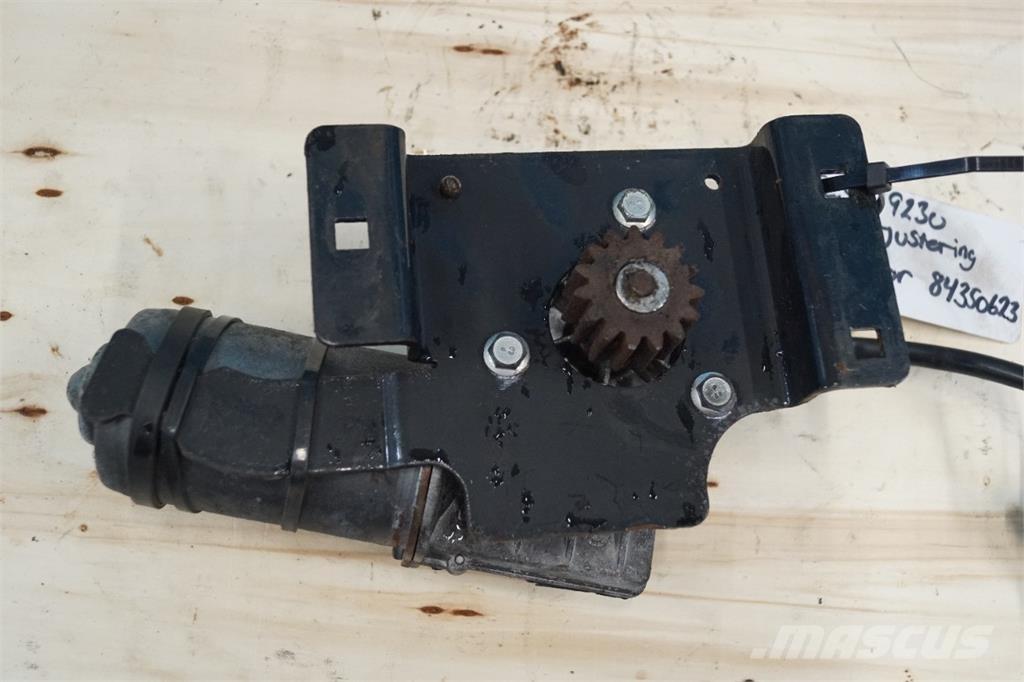 CASE 9230 電子設備