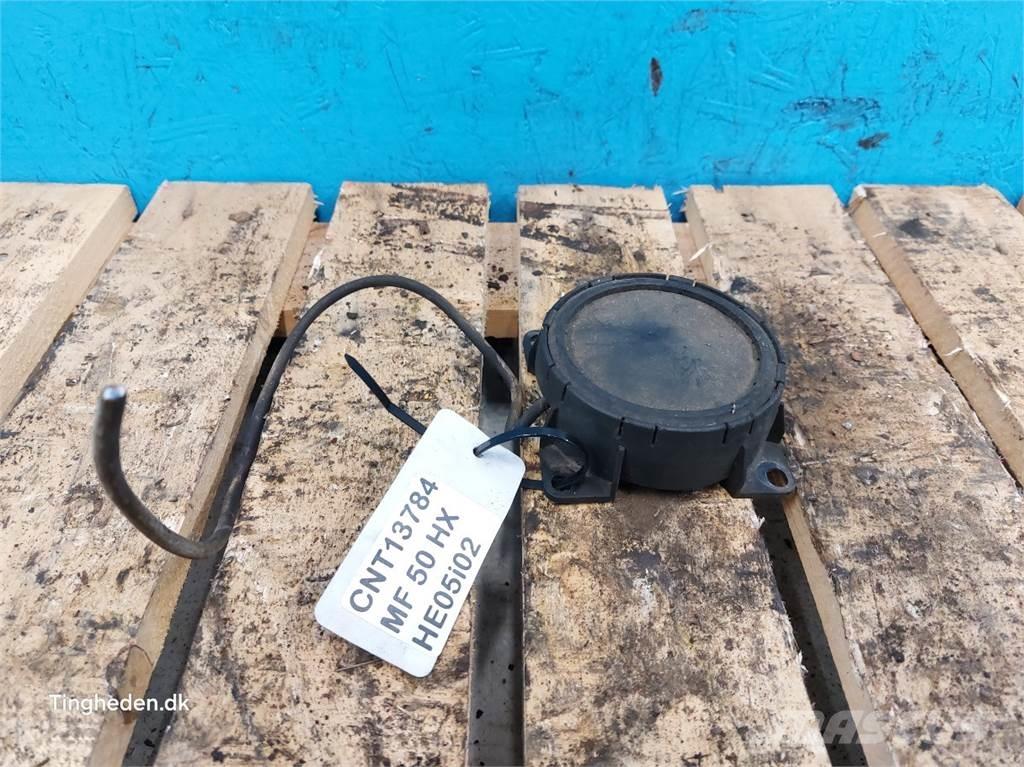 CASE 9230 電子設備