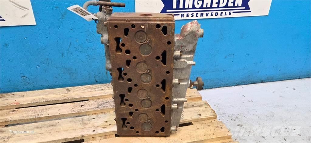 CASE D268 引擎/發動機